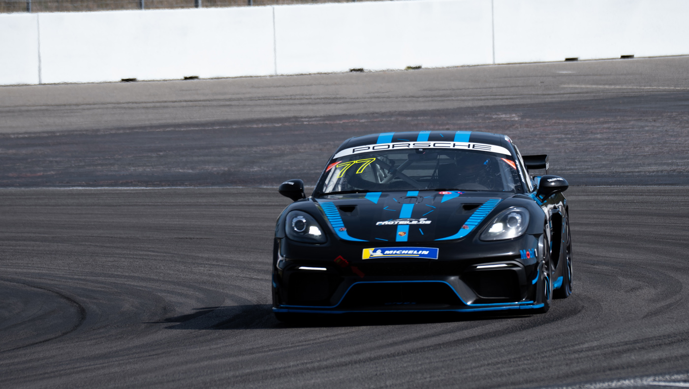 Nikos Racing
