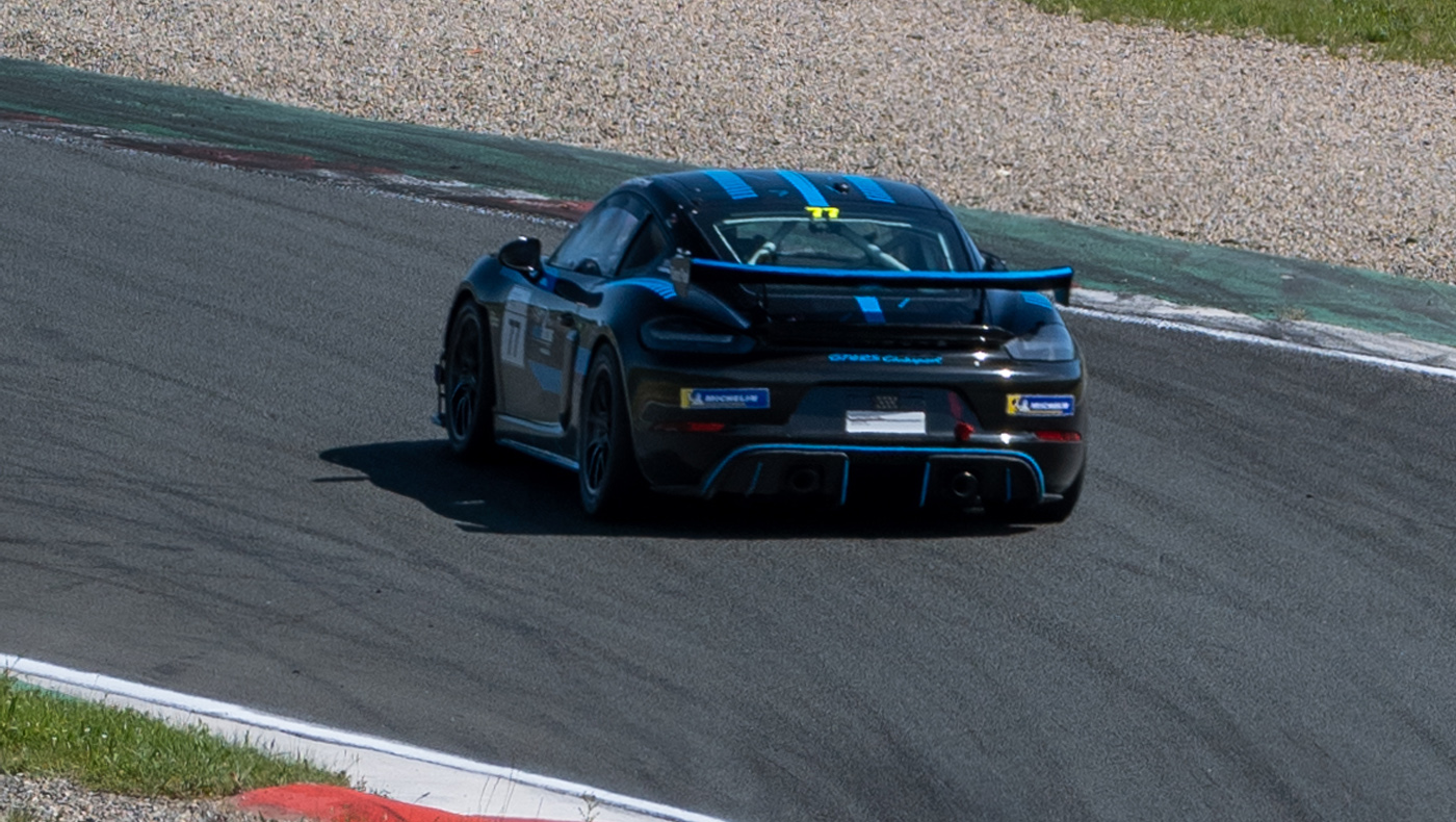 Nikos Racing